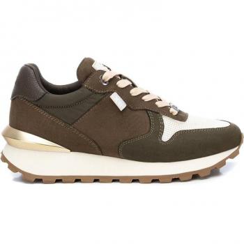 Zapato de Mujer Xti 140315 en color kaki con cierre de cordón
