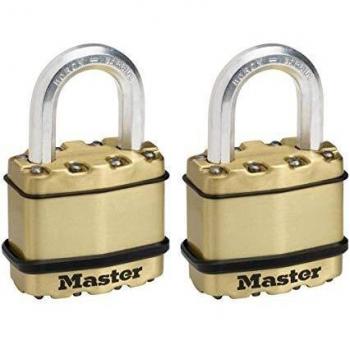 MASTER LOCK Candado Alta Seguridad [Llaves] [Acero Laminado y Acabado en Latón] [Exterior] [Lote de 2] M1BEURT - Ideal para Portales, Garages, Sótanos