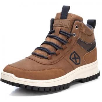 Zapatilla de hombre XTI 141801 negra con cremallera, color negro, cierre de cremallera, talla disponible: 45
