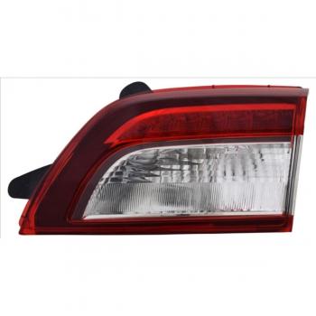 Luz trasera TYC 17-5522-11-9, piloto trasero TYC 17-5522-11-9, tipo de producto: luz/piloto trasero, características: diseño específico para vehículo, fácil