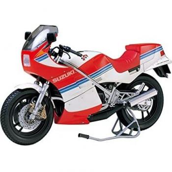 Tamiya 1/12 Scale Suzuki RG250 Full Options Model Kit