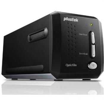 Plustek 8200iAi Opticfilm AI Handheld, Film and Imaging Scanner, Film