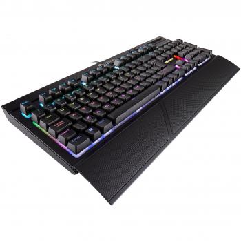Corsair K68 RGB Teclado mecánico Gaming retroiluminación multicolor RGB, resistente al polvo y a las salpicaduras, QWERTY Español,Cherry MX Red