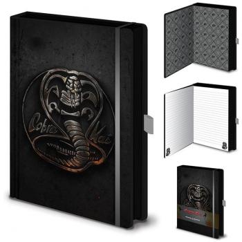 Cobra Kai - Cuaderno de piel sintética A5 con diseño de placa de metal, producto oficial