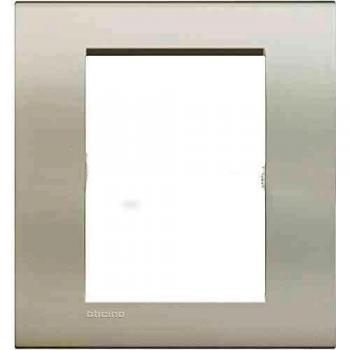 Bticino Placa Cuadrada Livinglight Blanco 3 + 3 Módulos LNA4826BI