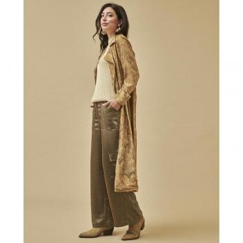 Pantalón ancho de mujer tipo cargo NKN Nekane verde con bolsillos