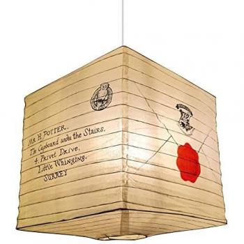 Pantalla de papel en forma de letra de aceptación de Harry Potter