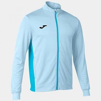 Chaqueta de fútbol Joma Winner II hombre celeste, características: tejido ligero, cierre con cremallera, diseño moderno, ajuste cómodo, disponible en tallas desde 5XS