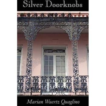 Manijas de Puerta Plateadas - Edición en Rústica