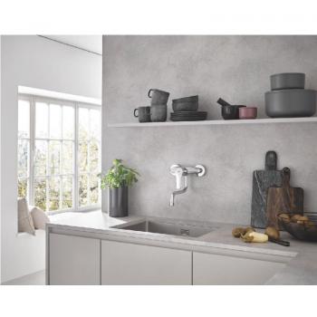 Grifo de cocina Grohe Eurosmart - monomando, pared, cromo, caño giratorio, salida 216 mm