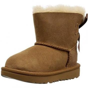 UGG Kids Mini Bailey Bow II Sheepskin Boots with Fur Lining in Brown