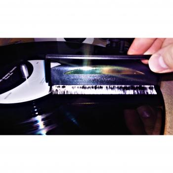 AudioQuest Record Brush Antistatic Carbon Plate Brush