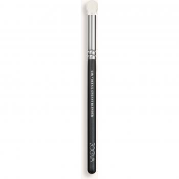 ZOEVA 225 Detail Crease Blender Brush - Eyeshadow Brush, Synthetic Bristles, Precision Blending, Ideal for Crease Application, Vegan-Friendly