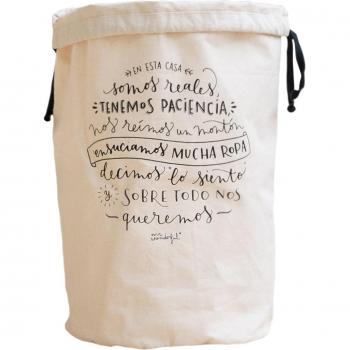 Mr. Wonderful WOA03073 - Bolsa para la colada con mensaje En esta casa somos realista