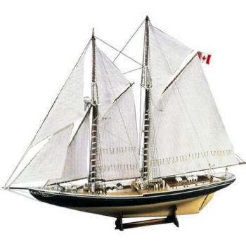 Schooner Bluenose II Canadiense 1:100