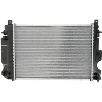 Radiador de refrigeración del motor NISSENS 64038A, tipo de radiador para vehículos, fabricado por Nissens, diseñado para optimizar la temperatura del motor, compatible con diversos modelos de automóviles