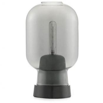 Lámpara de mesa Amp Normann Copenhagen humo negro y mármol