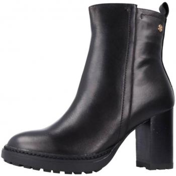 Botines de Mujer Marca Carmela Modelo 161241c, color negro