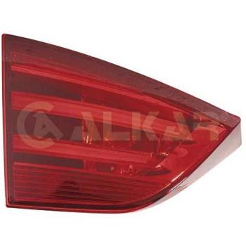 Piloto trasero Alkar 2201889 con características de faros delanteros
