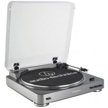 Audio-Technica AT-LP60USB - Tocadiscos de correa con conexión USB, plateado