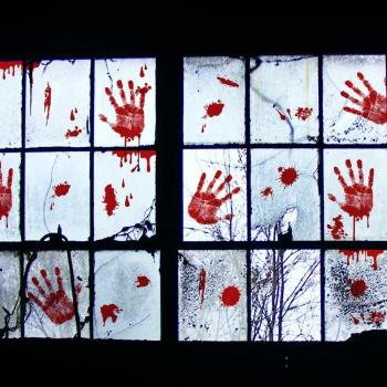 Colorfulworld Bloody Handprint se Aferra Etiquetas de PVC Pegatinas de Horror para Halloween Decoraciones