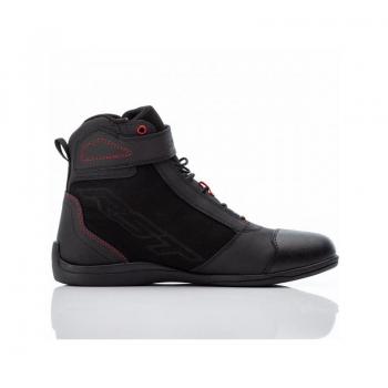 RST Botas de Moto para Mujer Frontier Negro-Rojo, características: diseño específico para mujer, color negro con detalles rojos, material resistente al desgaste, suela antideslizante, protección en tobillos y puntera, cierre con cordones