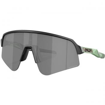 Oakley Elegant Sunglasses Collection Black Unisex ONE SIZE