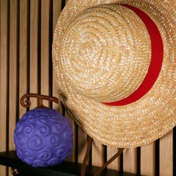 Pack Regalo Sombrero y Squishy One Piece Luffy 2 en 1