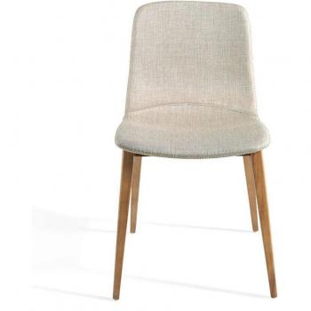 Silla de comedor ANGEL CERDÁ 4049C tapizada en tela marrón y beige con estructura de nogal, dimensiones 60 x 48 x 78 cm