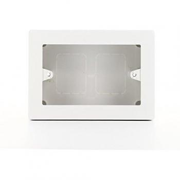 Caja mural BTicino de 3 módulos Magic 503BP blanca