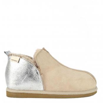 Pantuflas de mujer Shepherd ANNIE en blanco con suela plana y diseño cómodo