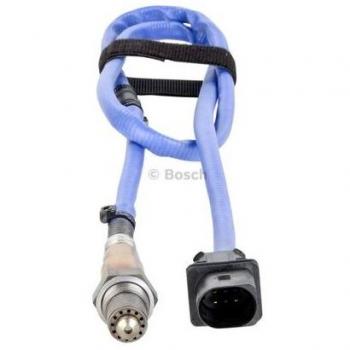 Sonda Lambda BOSCH 0 258 017 220 - Sonda lambda de tipo zirconio, con un rango de temperatura de funcionamiento entre -40°C y +900°C, voltaje de operación de 0-1V, conexión