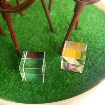 Prisma de División Óptica Brillante Hexaédrico 10x10x10mm para Proyectos Experimentales