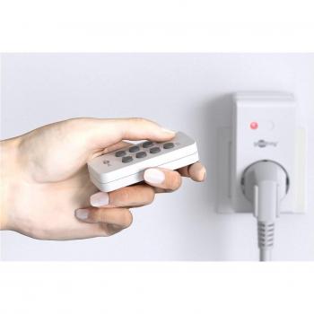 Toma de corriente inteligente Goobay con control remoto inalámbrico