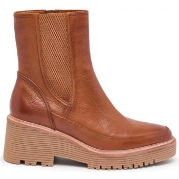 Botines de Mujer Regarde Le Ciel en color cuero cognac con diseño elástico
