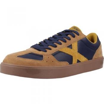 Zapatillas Munich Break Caballero Mostaza, características: deportivas, unisex adulto, color mostaza con detalles en marrón y azul, talla 44 EU