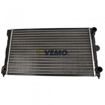 Radiador de refrigeración del motor VEMO V15-60-5020, compatible con VW 353121253AC, calidad original