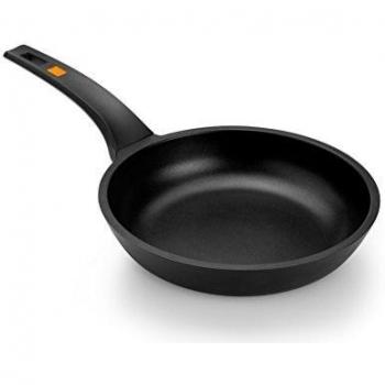 BRA Efficient -Sartén para saltear, Aluminio Fundido, Negro, 24 cm, apta para todo tipo de cocinas incluida inducción.