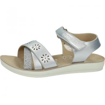 Sandalias de Niña GARVALIN 242441 Plata con cierre de velcro, plantilla acolchada, suela antideslizante y diseño elegante