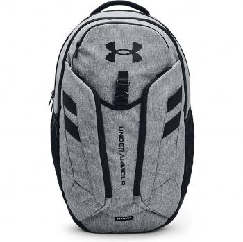 Mochila Under Armour Hustle Pro 31.5L gris, resistente al agua, compartimento principal con cierre, bolsillo frontal con cremallera, panel trasero acolchado para mayor comodidad, correas ajustables y transpirables