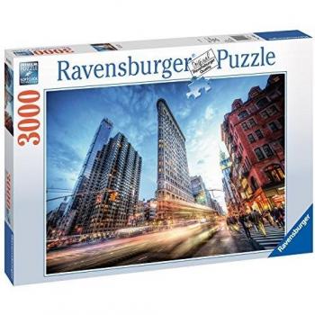 Ravensburger 3000-Piece Flat Iron Building Puzzle