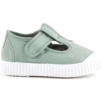 Sandalias cerradas de lona para niños Victoria 1915 con tira adherente y puntera de goma, color verde