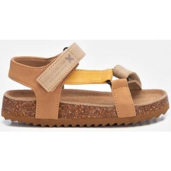 Sandalias Xti Kids tipo cangrejera con planta de piel en color marrón - Modelo 150843