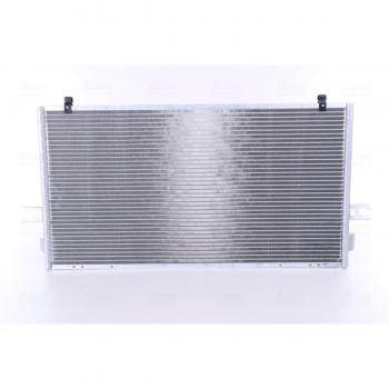 Condensador de aire acondicionado NISSENS 94297, compatible con sistemas de aire acondicionado, alta eficiencia, diseño optimizado para refrigeración, fabricado con materiales de calidad superior para mayor durabilidad