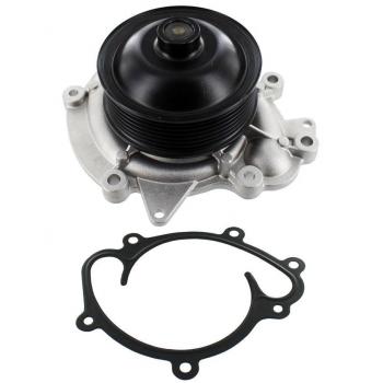 Bomba de agua SKF VKPC 88867 con características de alta calidad, diseño duradero, capacidad de refrigeración eficiente, compatible con múltiples modelos de vehículos y fácil instalación