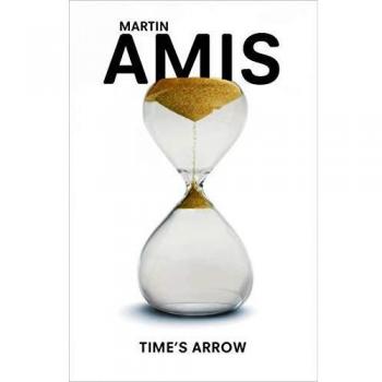 Time's Arrow: novela de ciencia ficción, escrita por Martin Amis, publicada en 1991, que explora la vida de un médico judío durante el Holocausto desde una perspectiva única y no lineal, utilizando una narración en