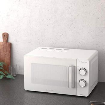 Cecotec Microondas con Grill ProClean 3120. Capacidad de 20l, Revestimiento Ready2Clean, 700 W de Potencia, Grill 800W, 6 Niveles, Temporizador 30 min, Modo Descongelar, Acabado Blanco