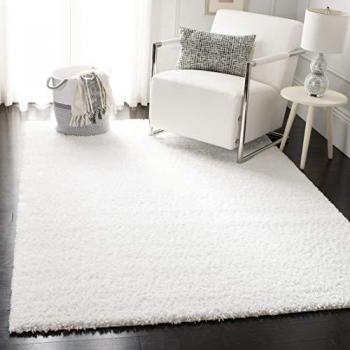 Safavieh White 4' x 6' Shag Area Rug