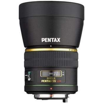 Pentax DA* 55mm F1.4 SDM - Objetivo de fotografía, distancia focal de 55 mm, apertura máxima de f/1.4, motor de enfoque SDM (Silent Drive Motor), construcción sellada para resistencia