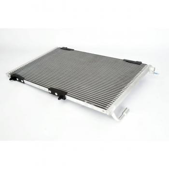 Condensador de Aire Acondicionado DELPHI TSP0225617 para PEUGEOT 206 Schrägheck y CC, sin deshidratador